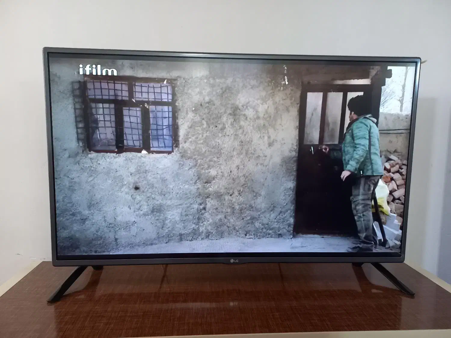 فروش تلویزیون ال ای دی  ۴۲ اینچ  LG کره اصل|تلویزیون و پروژکتور|لنگرود, |دیوار