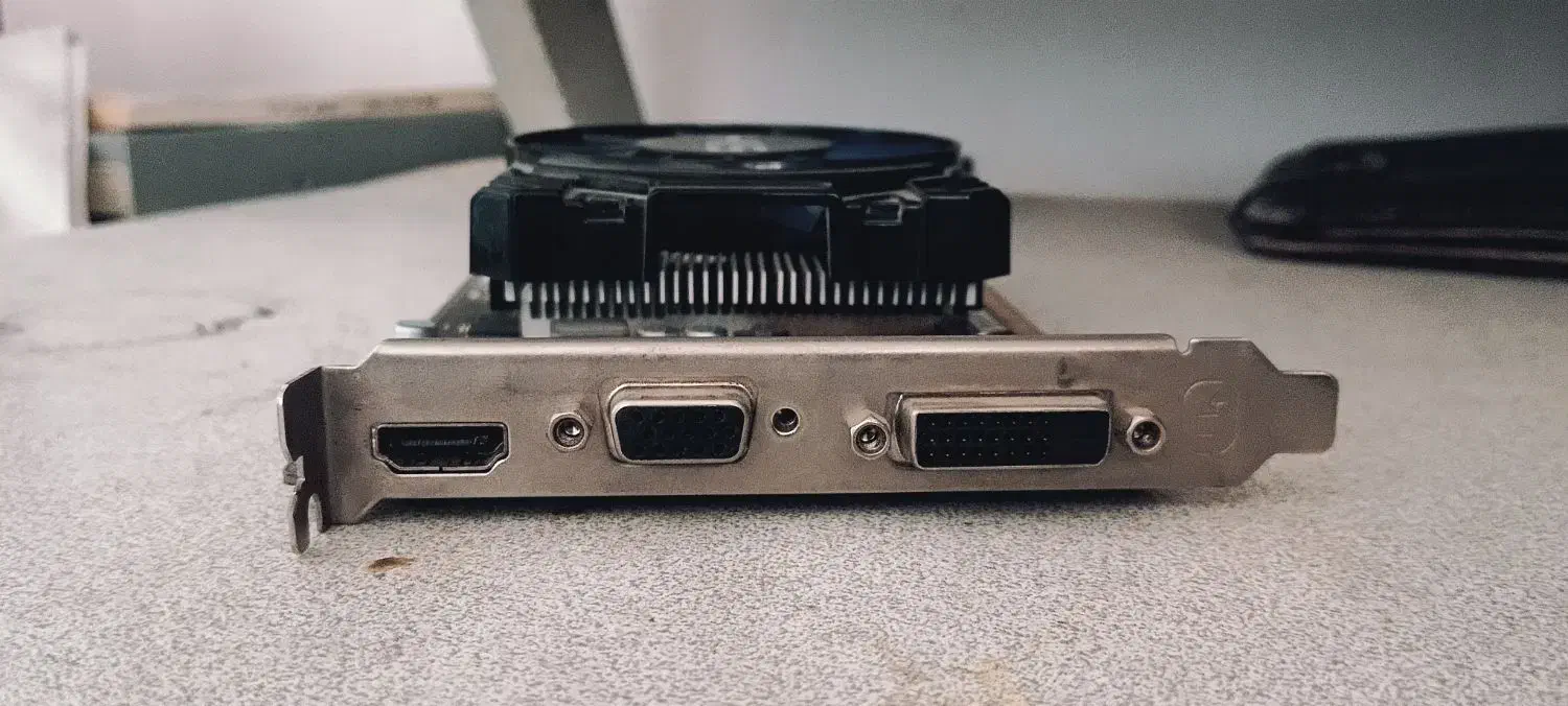 کارت گرافیک R7 240 2GB DDR5|قطعات و لوازم جانبی رایانه|زاهدان, |دیوار