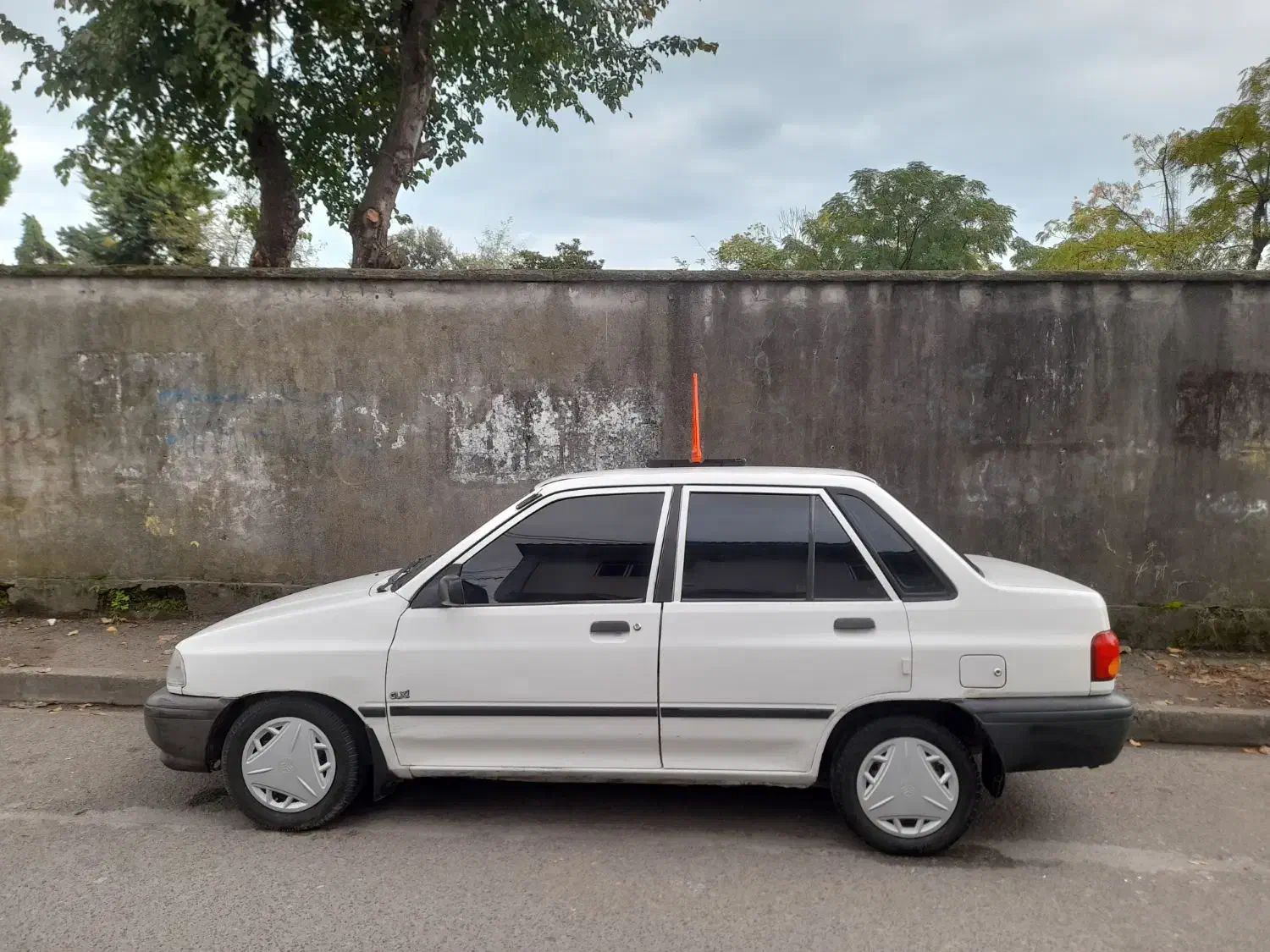 پراید تک برگ شاسی پلمپ یه لکه رنگ موتور سالم|خودرو سواری و وانت|آستارا, |دیوار