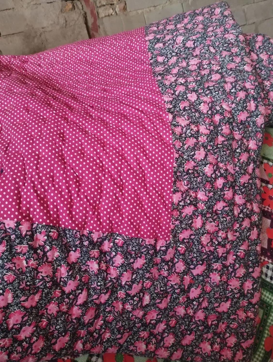 فروش تعدادی پتو لحاف تشک دست بافته نو ولی قدیمی|رختخواب، بالش، پتو|ری, امین آباد|دیوار