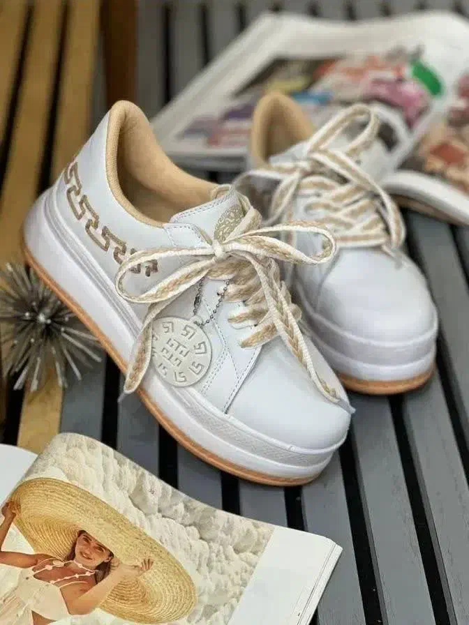 کفش ورساچ فوق العاده شیک|کیف، کفش، کمربند|رشت, کوی غلام نیا|دیوار