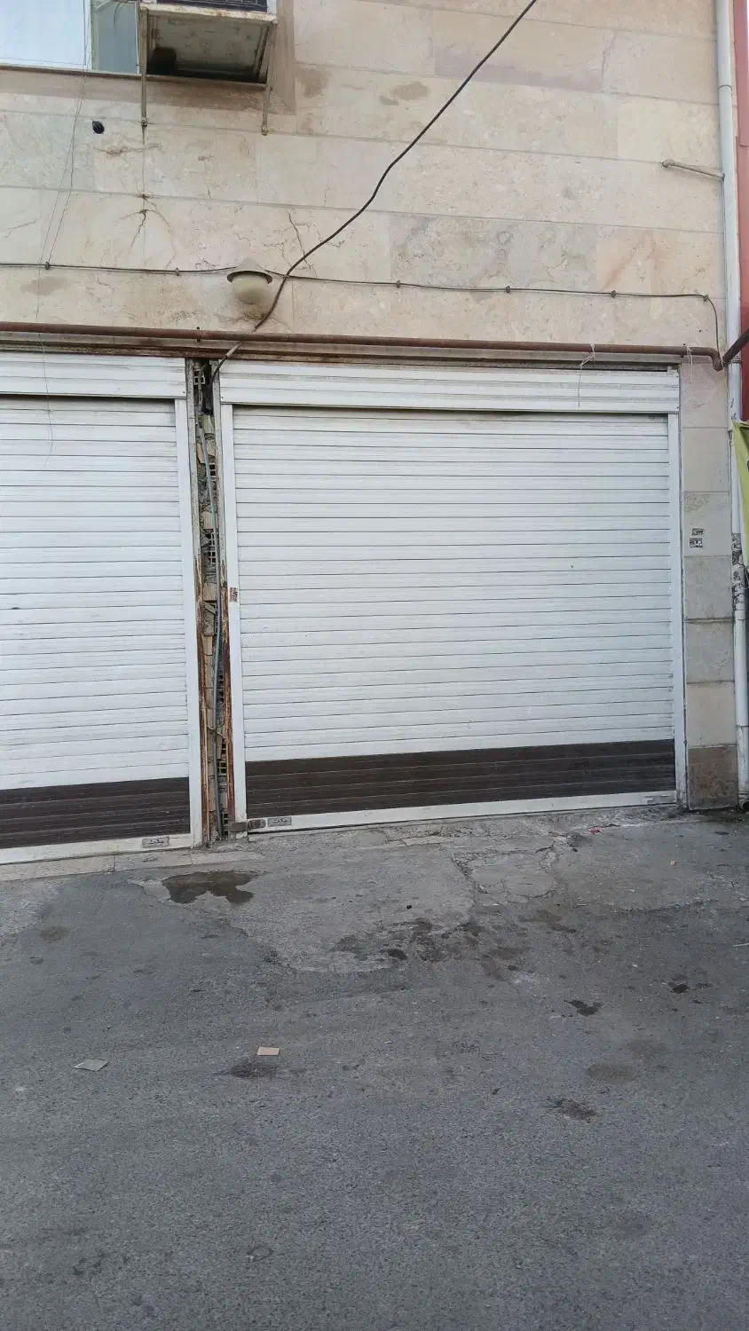 مغازه انبار 20 متری با در ریموت|فروش مغازه و غرفه|رشت, آب و برق|دیوار