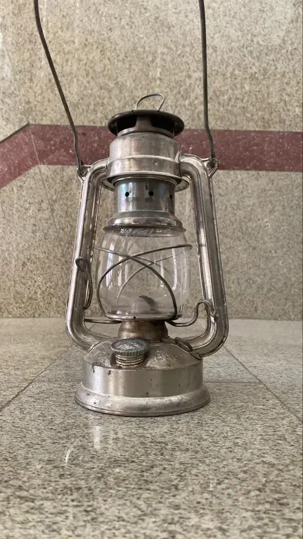 چراغ نفتی نو  عتیقه|کلکسیون اشیاء عتیقه|ری, دولت‌آباد|دیوار