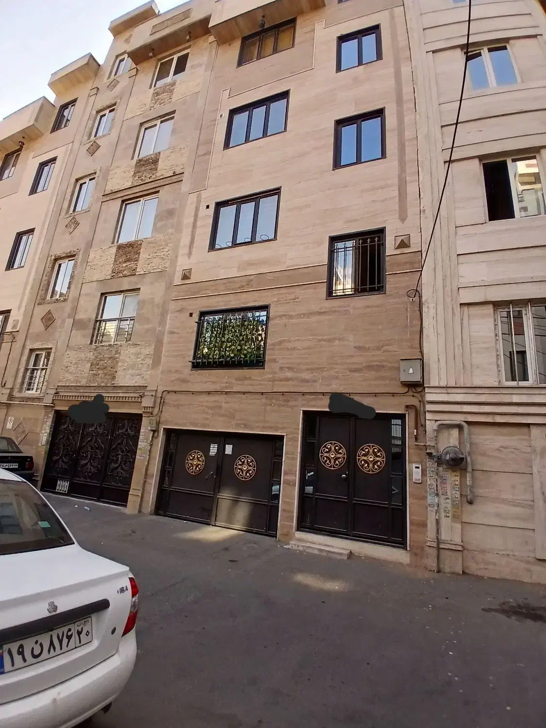 ۵۰متر اسانسور دار  خیابان کمیل