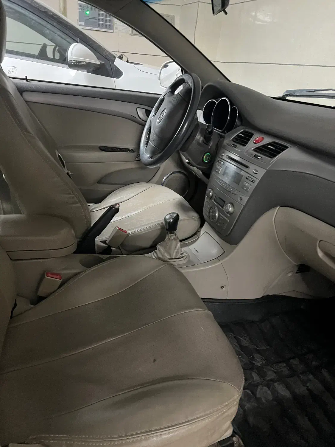 جک j5 سالم و مناسب مصرف کننده|خودرو سواری و وانت|زنجان, |دیوار