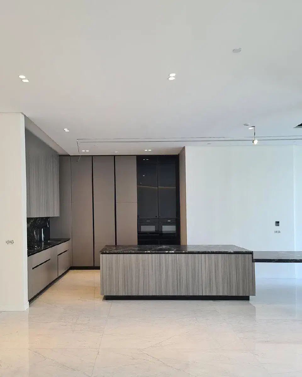 ولنجک زیر سیزدهم / ۴۰۰ متر ۴ خواب مستر با ویو شهر