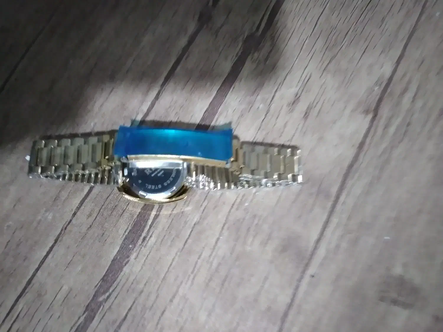 ساعت مچی اکبند|ساعت|بندر انزلی, مسکن مهر|دیوار