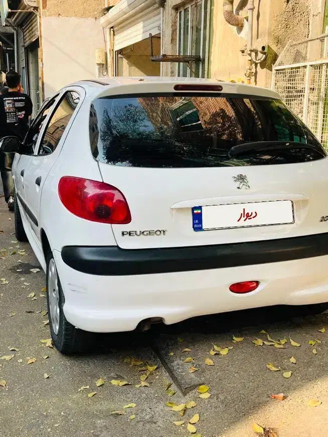 206مدل 1400بیمه 10ماه کارکرد 70هزارتا|خودرو سواری و وانت|کرج, کلاک نو|دیوار