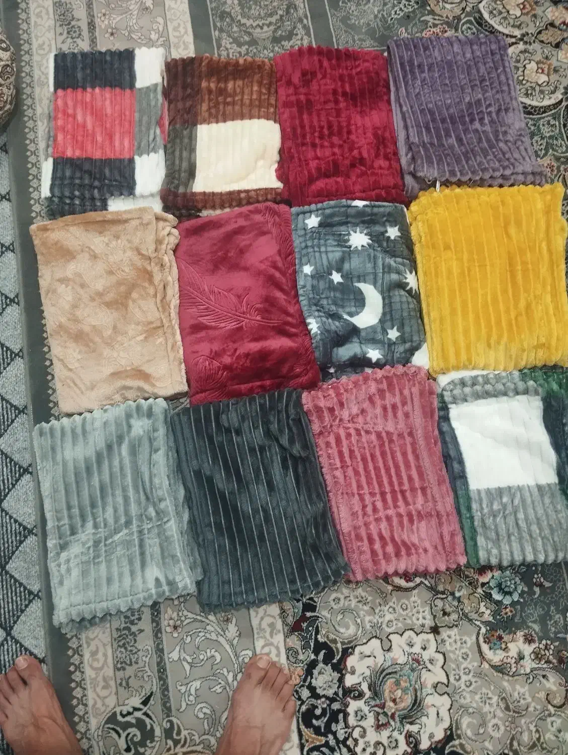 روبالشی|رختخواب، بالش، پتو|مسجد سلیمان, |دیوار