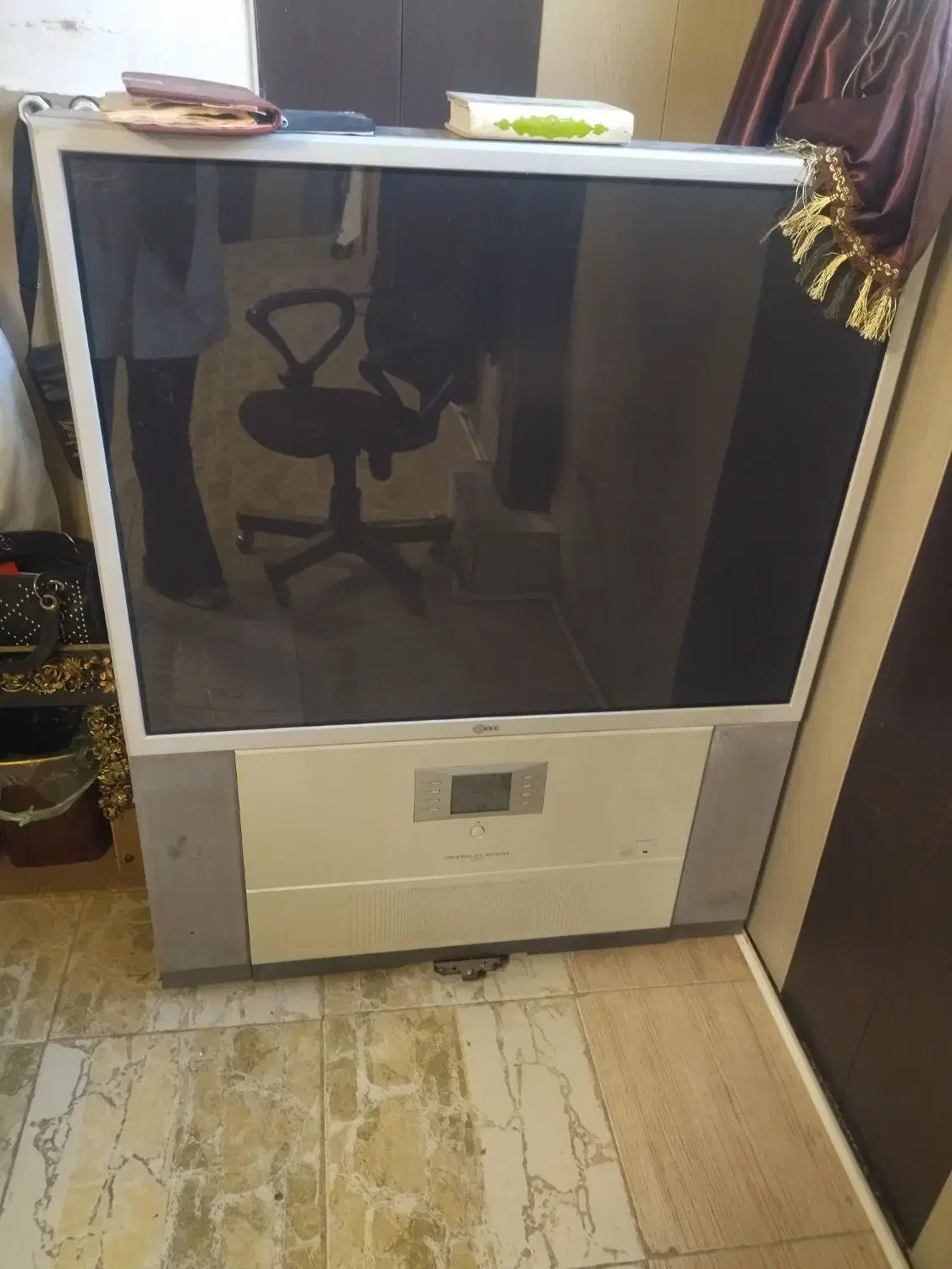 تلویزیون ال جی پروجکشن|تلویزیون و پروژکتور|سبزوار, شهدا|دیوار