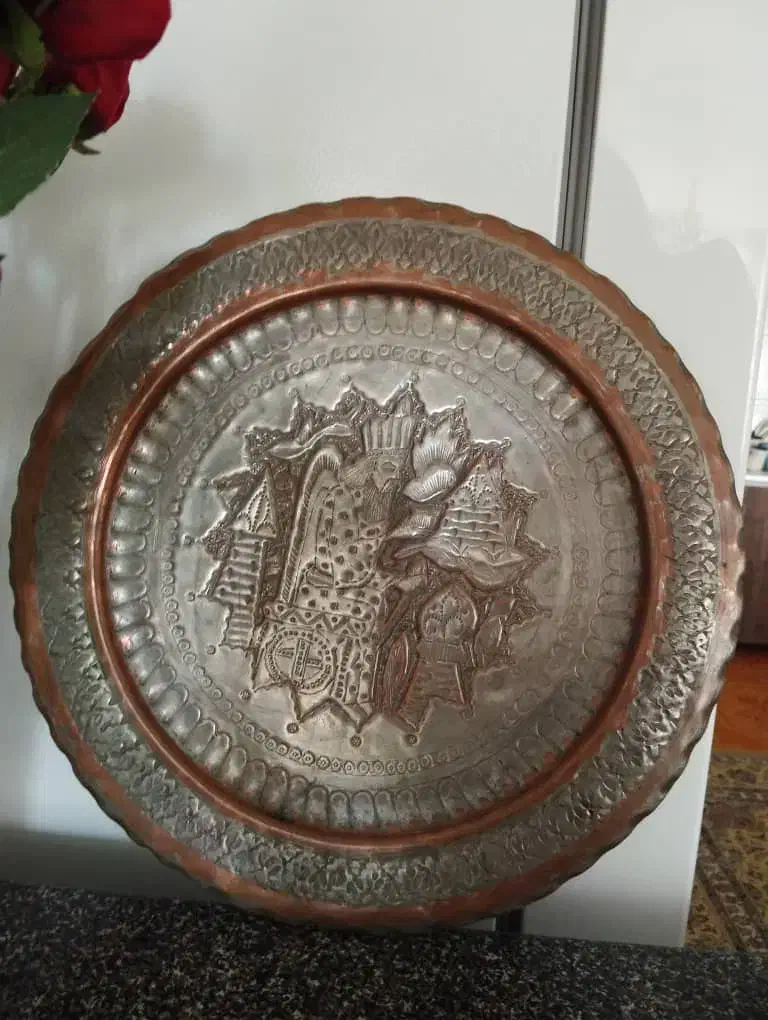 دیوار کوب مسی وزن حدود یک کیلو|کلکسیون اشیاء عتیقه|فردیس, سپید دشت|دیوار