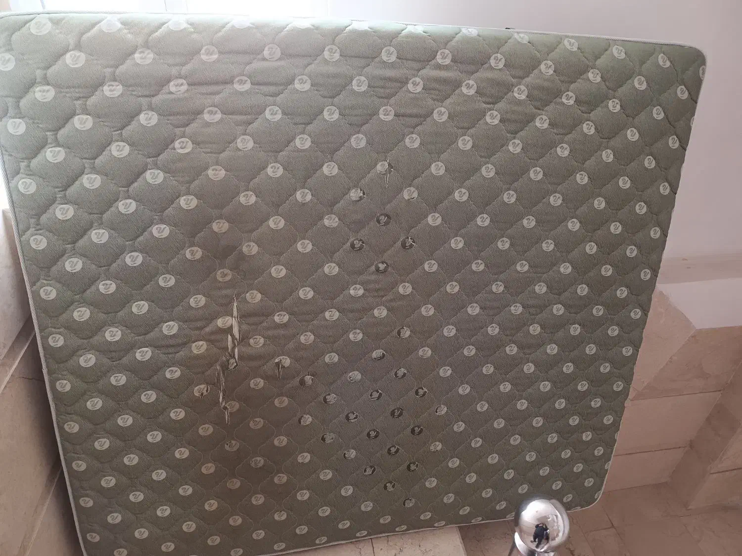 تشک طبی فنری ۱۸۰.۲۰۰|تشک تختخواب|اراک, |دیوار