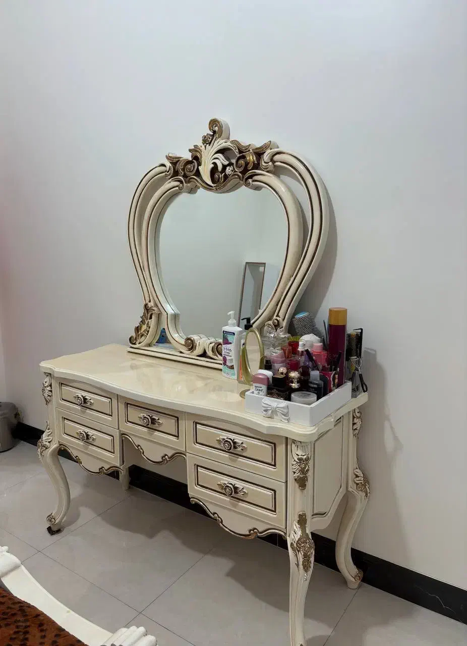 سرویس خواب دونفره سلطنتی|تخت و سرویس خواب|نجف‌آباد, یزدانشهر|دیوار