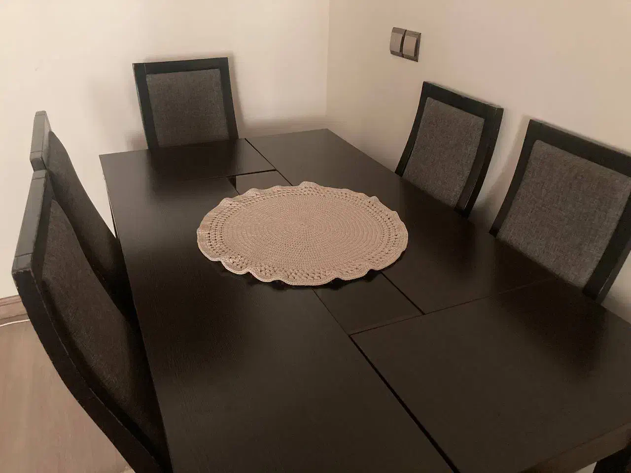 مبل راحتی ۹ نفره به همراه غذاخوری ۶ نفره|مبلمان خانگی و میز عسلی|تهران, سازمان برنامه شمالی|دیوار