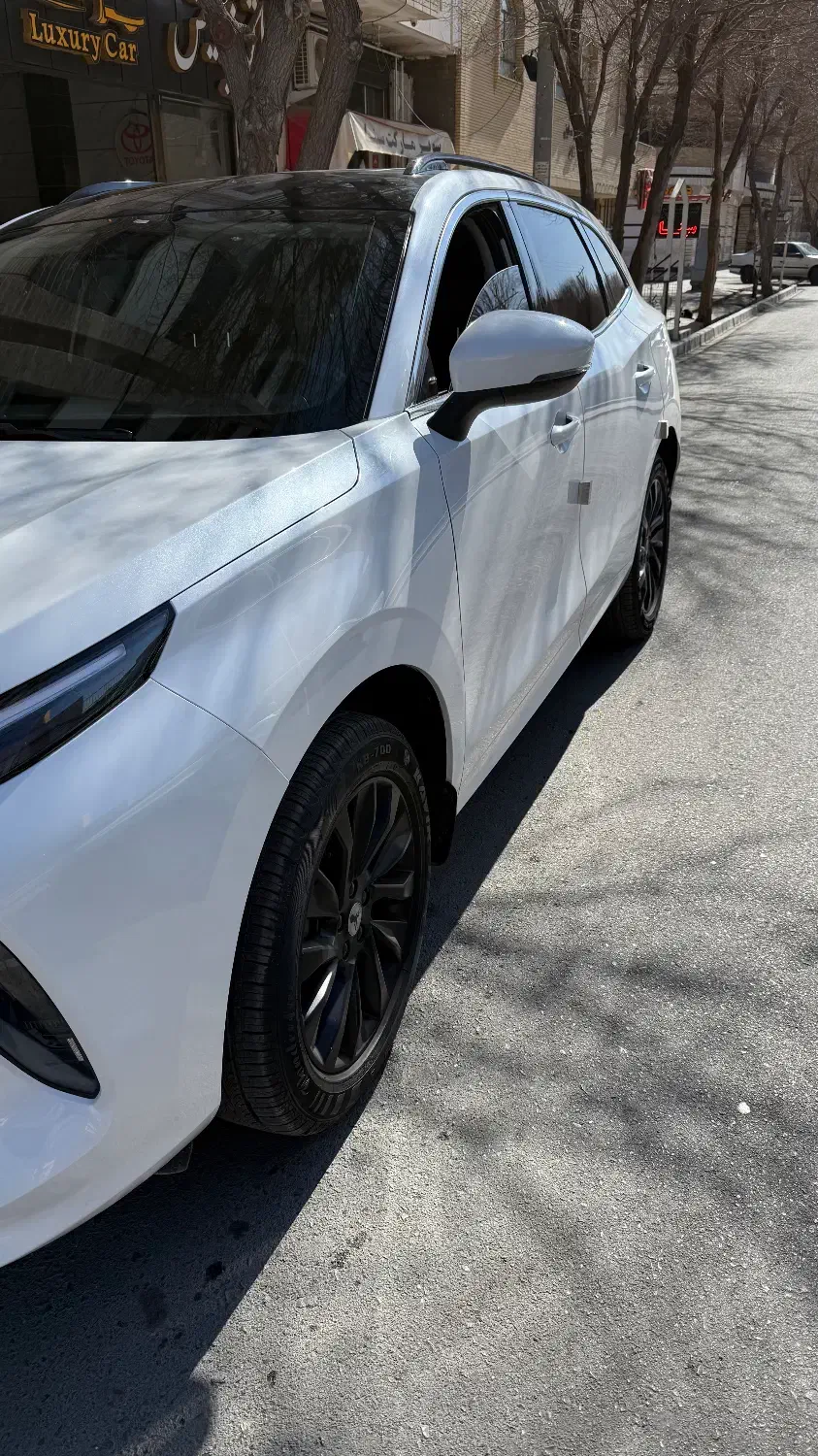 لاماری سفید|خودرو سواری و وانت|اصفهان, نقش جهان|دیوار