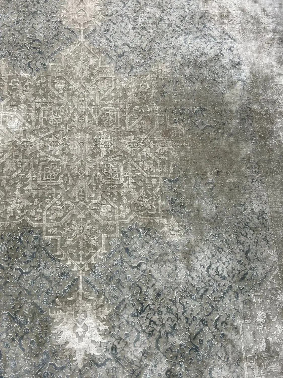 فرش ۹متری|فرش|قدس, شهر‌قدس|دیوار