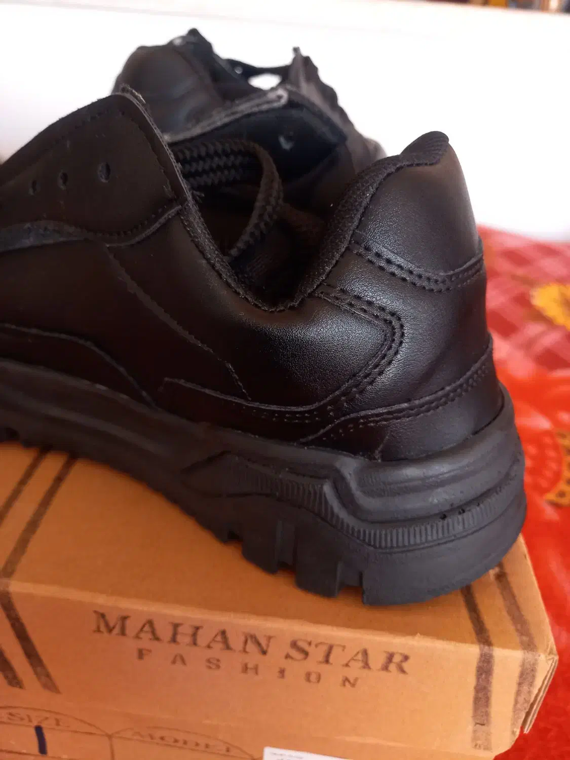 کفش اسپرت ENZO|کیف، کفش، کمربند|نجفآباد, کشاورز|دیوار