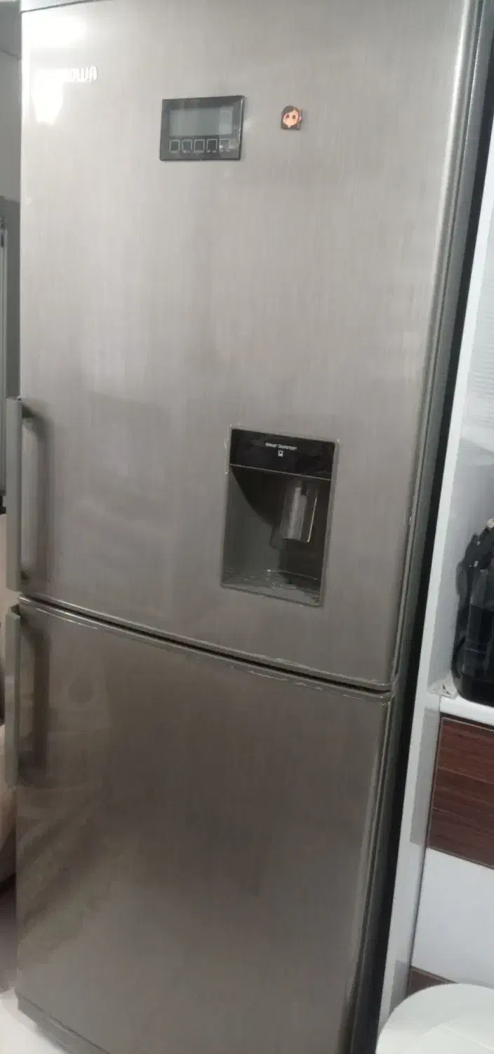 لوازم خانگی|یخچال و فریزر|رشت, سلیمانداراب|دیوار