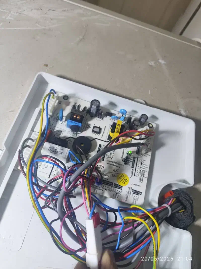 تعمیرکار تعمیرات یخچال فریزر ساید صنعتی تهرانپارس|خدمات پیشه و مهارت|تهران, تهرانپارس شرقی|دیوار