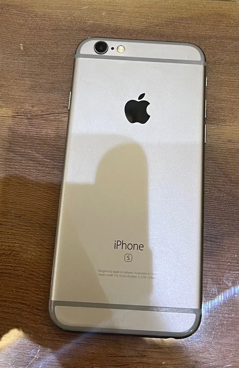 گوشی آیفون silver  6s  با حافظه ۶۴ گیگ|موبایل|اهواز, کیانپارس |دیوار