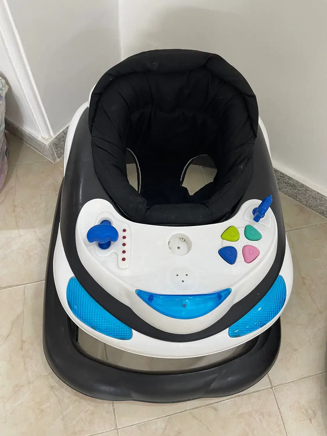 روروئک بچه|کالسکه و لوازم جانبی|بابل, |دیوار