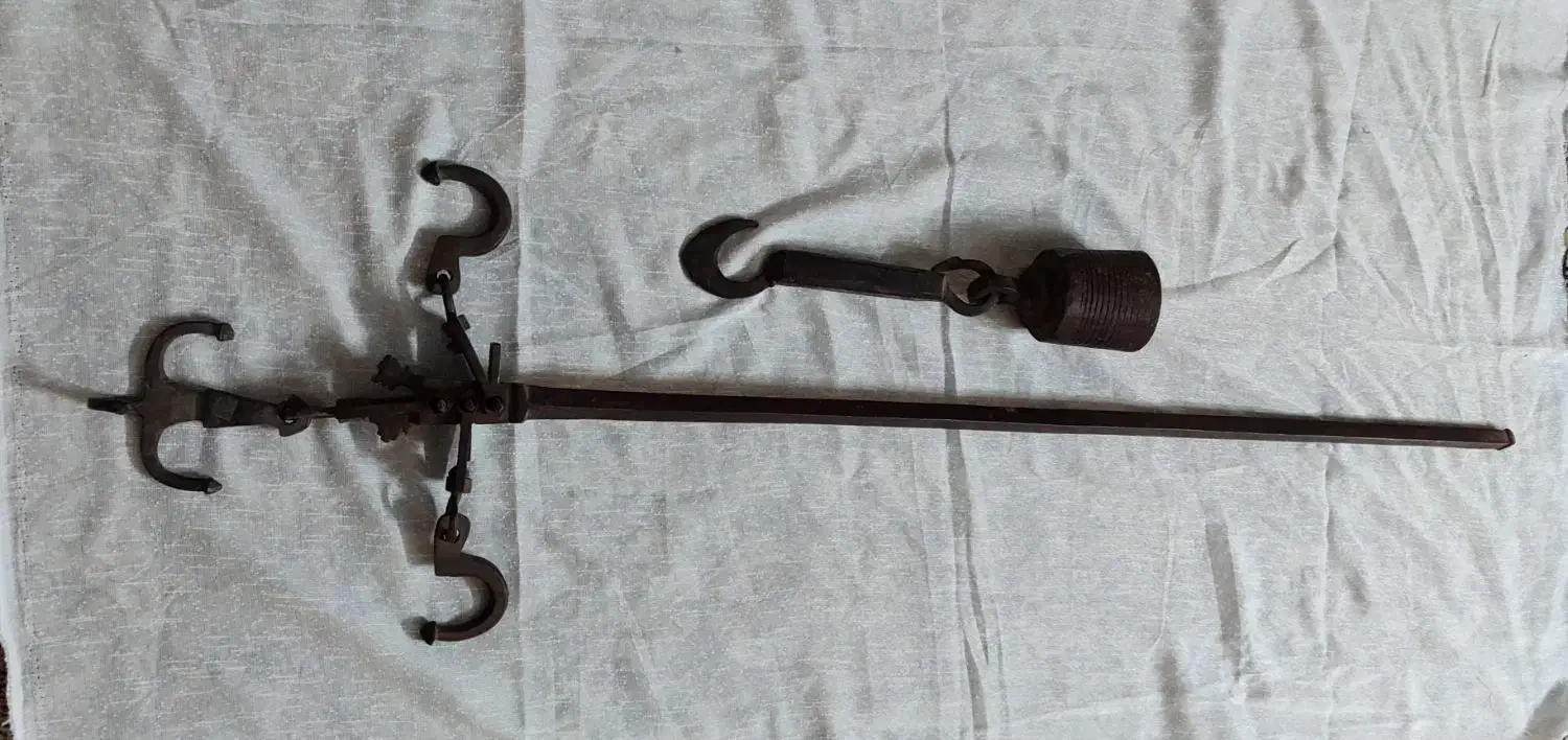 قپان ترازوی قدیمی|کلکسیون اشیاء عتیقه|تهران, قیام|دیوار