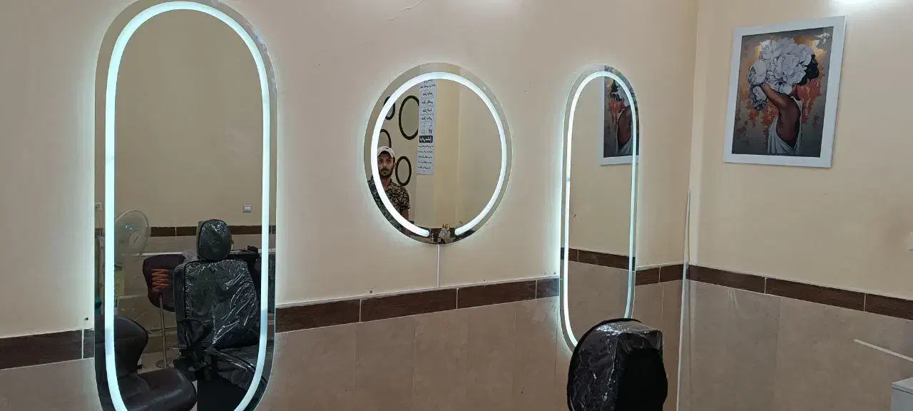 آینه ی آرایشگاهی بک لایت|آینه|مشهد, کشف|دیوار