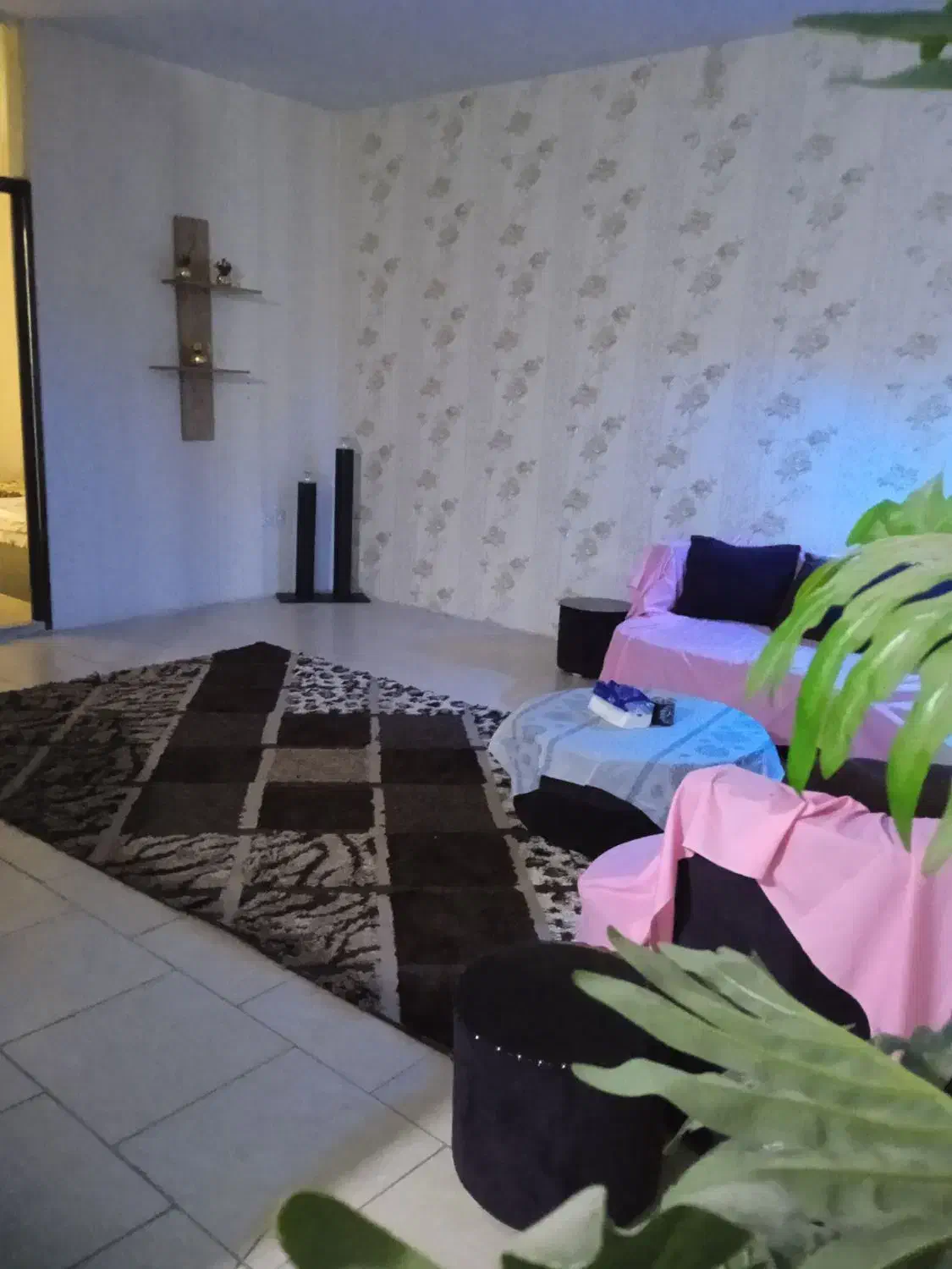 اجاره،سوئیت،نقلی،فول امکانات|اجارهٔ کوتاهمدت آپارتمان و سوئیت|کرج, شاهینویلا|دیوار