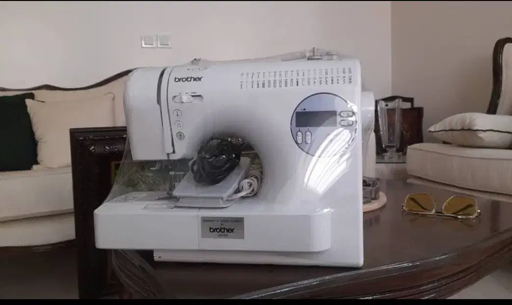 چرخ خیاطی برادر|چرخ خیاطی و ریسندگی|ری, صفاییه (چشمه علی)|دیوار