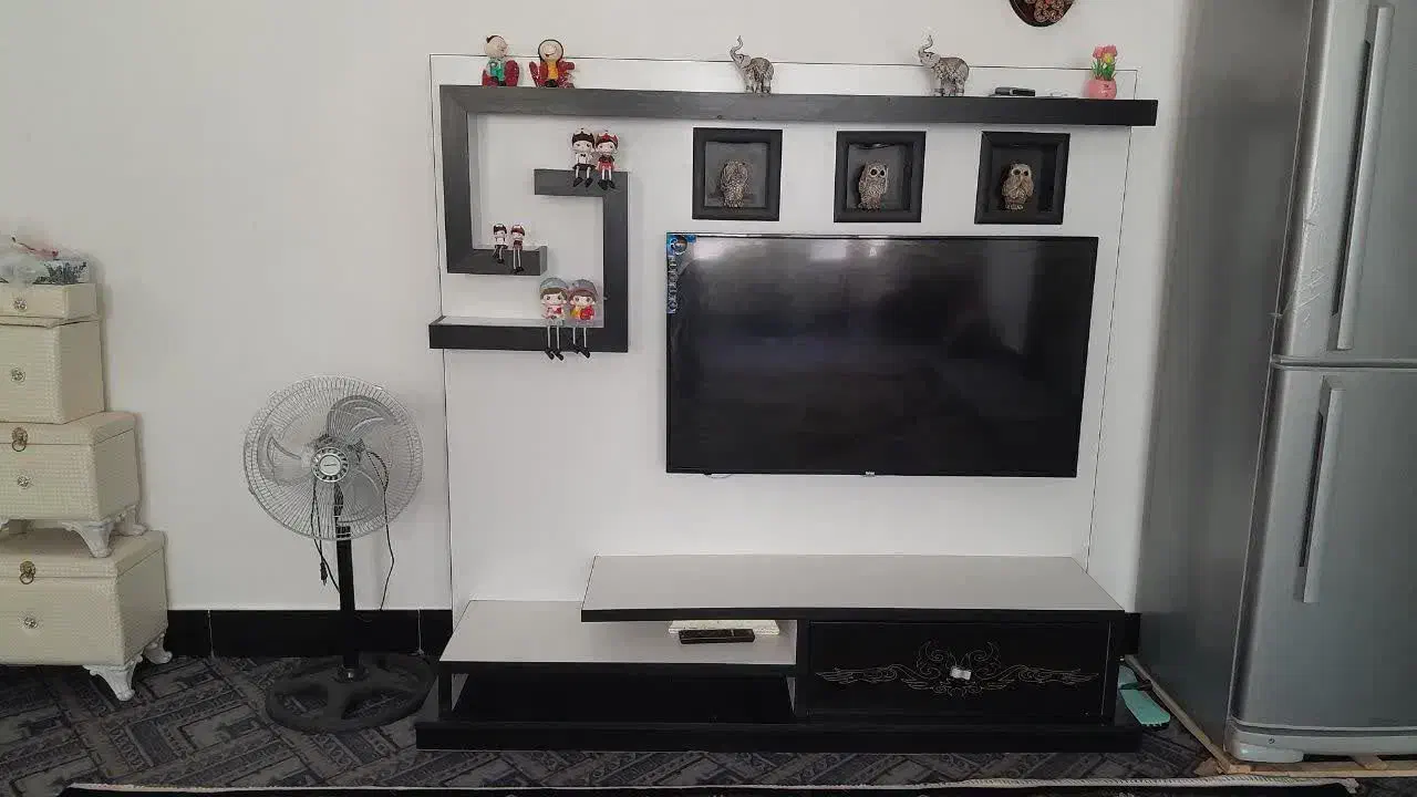 میز تلویزیون یک میلیون کناره با پشتی۵۰۰|میز تلویزیون|بالا ولایت, |دیوار