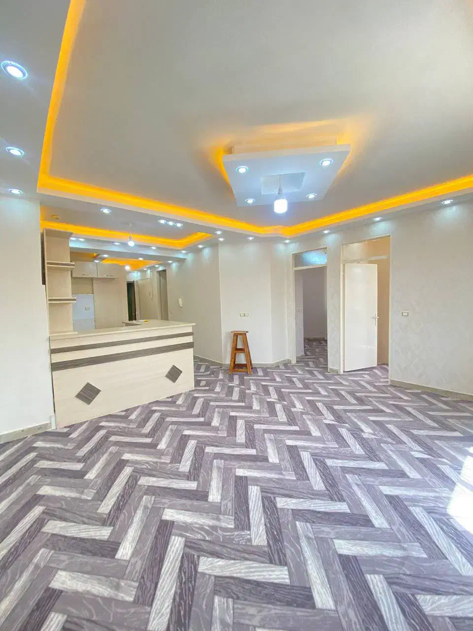 سهندفروش آپارتمان فاز 1مجتمع آسمان(املاک غفارزاده)|فروش آپارتمان|تبریز, |دیوار