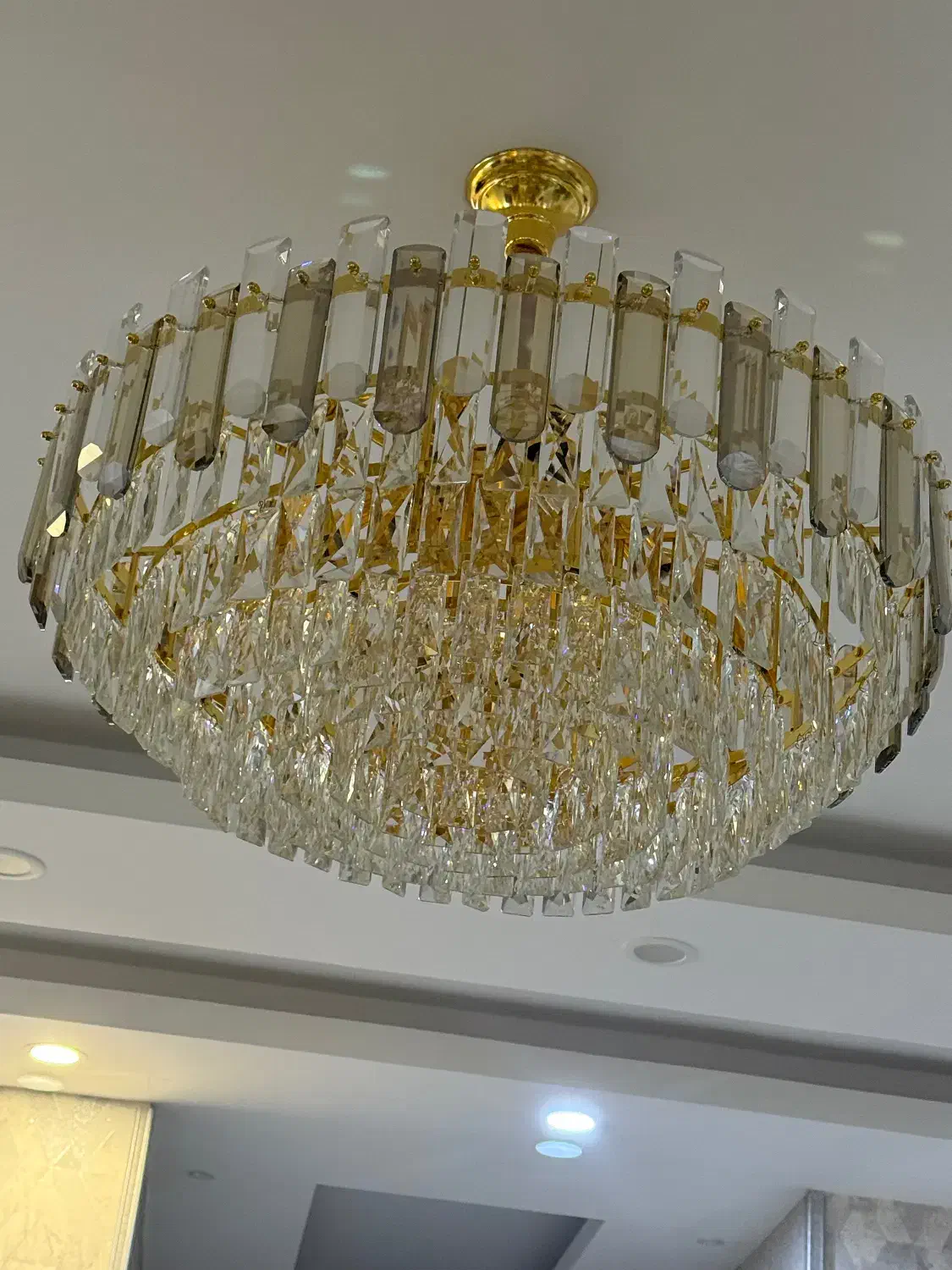 لوستر ۷ ردیف دو عدد و یک لاینر|لوستر و چراغ آویز|اهواز, زیتون کارمندی|دیوار