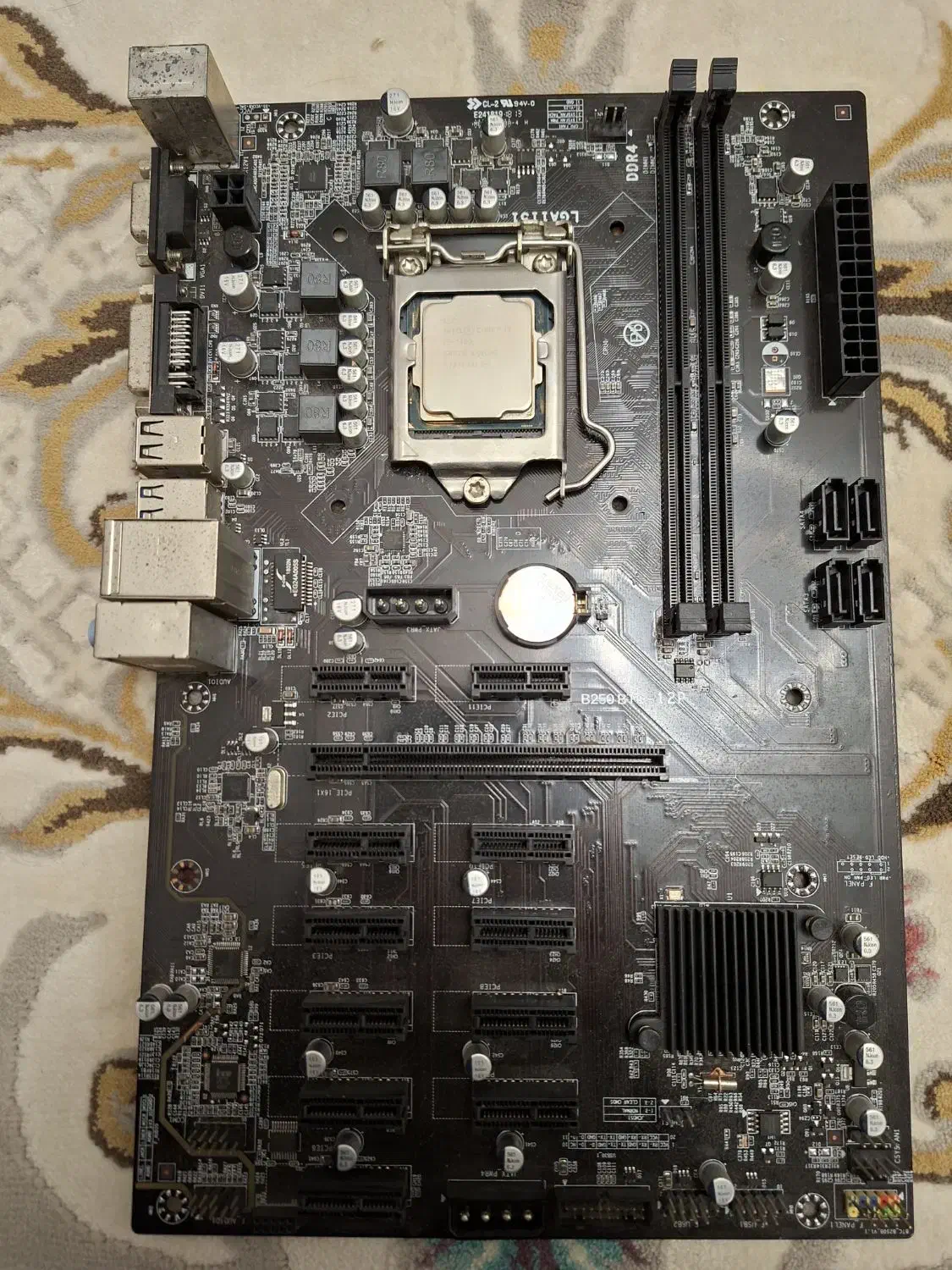 مادر برد b250 همراه با cpu i5 7400|قطعات و لوازم جانبی رایانه|شیراز, آزادی|دیوار