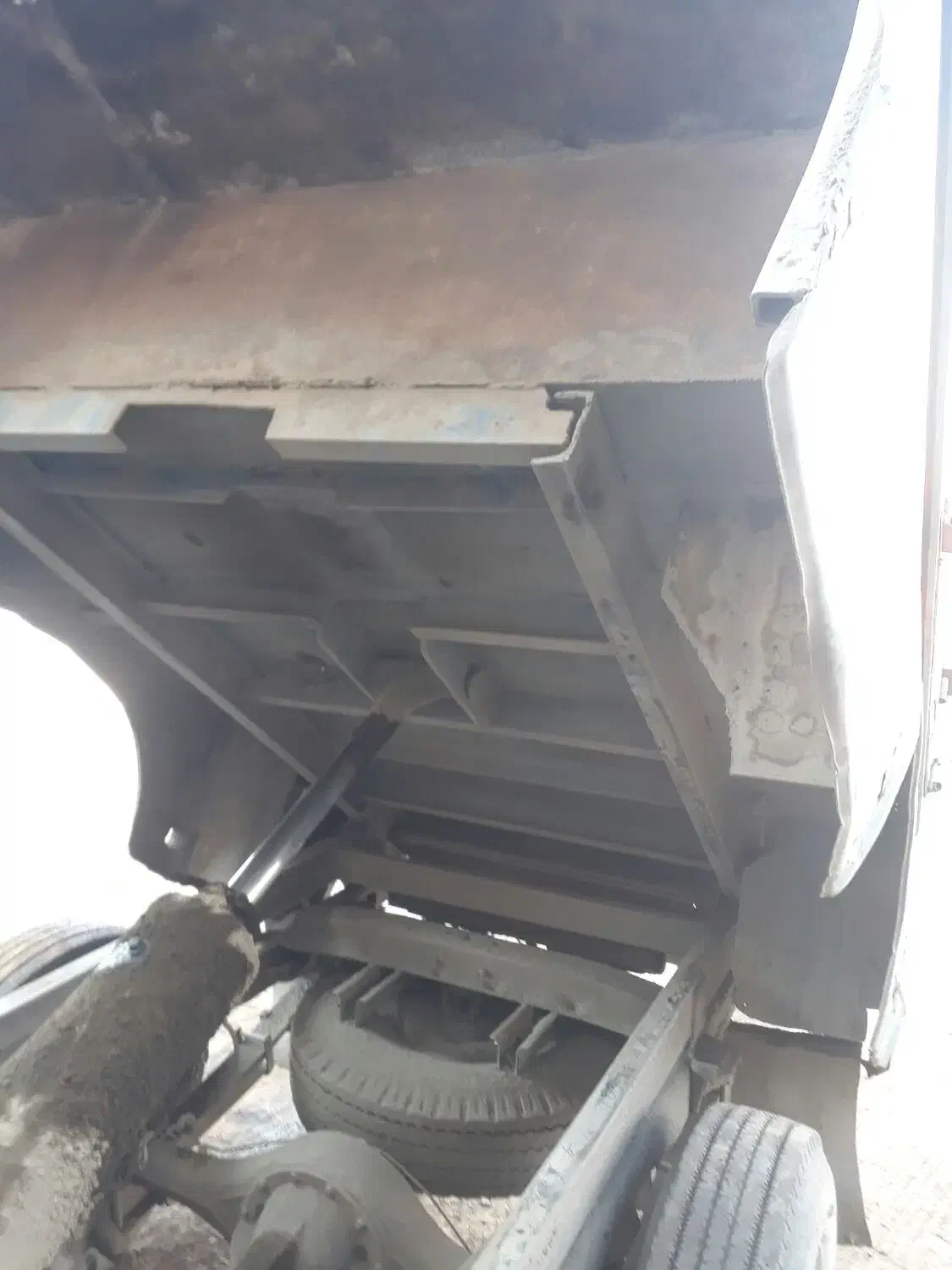 اطاق کمپرسی فروشی یامعاوضه|قطعات یدکی و لوازم جانبی|طرقبه, |دیوار