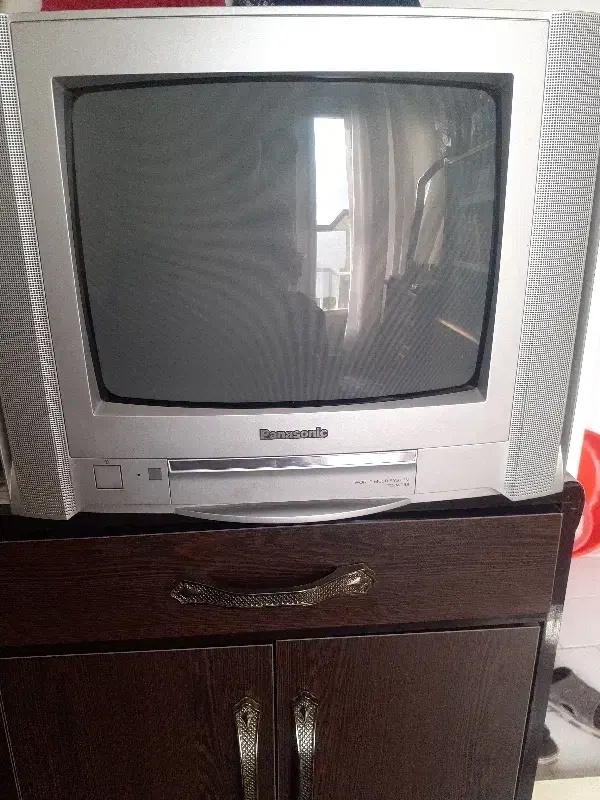 تلویزیون ترانزیستوری ۱۴ اینچ سالم|تلویزیون و پروژکتور|تهران, خاوران|دیوار