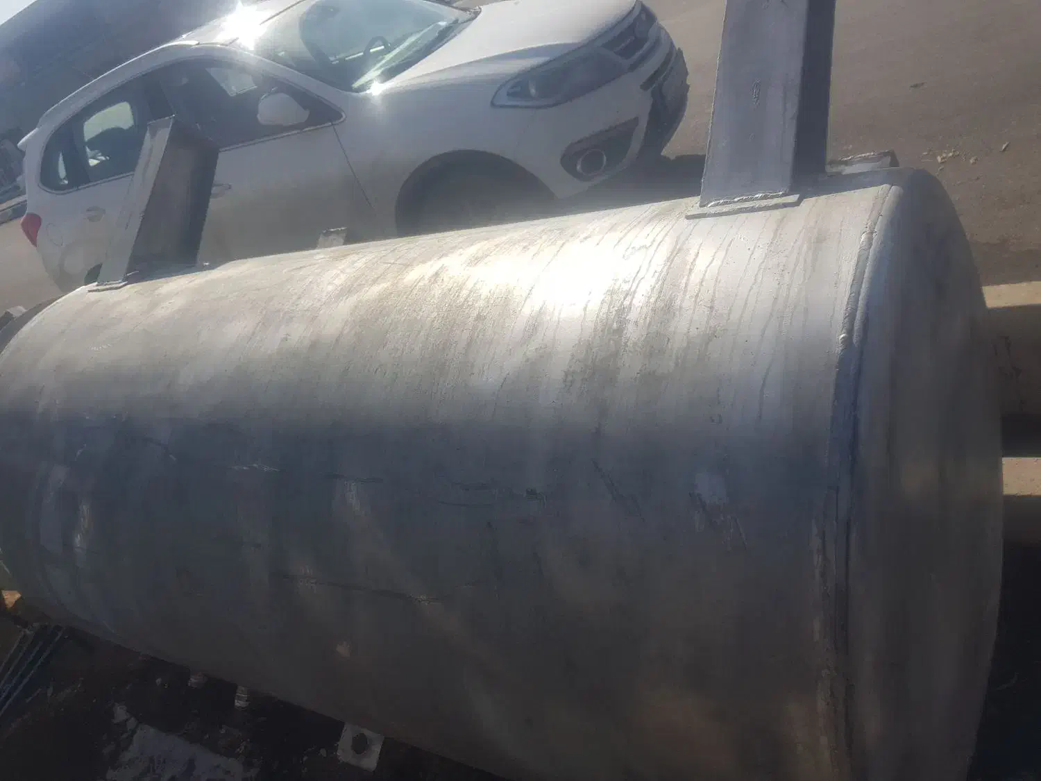 تانکر ۲۰۰۰ لیتری. ورق ۵ میل|مصالح و تجهیزات ساختمان|شهریار, شهرک بهاران (ویره)|دیوار