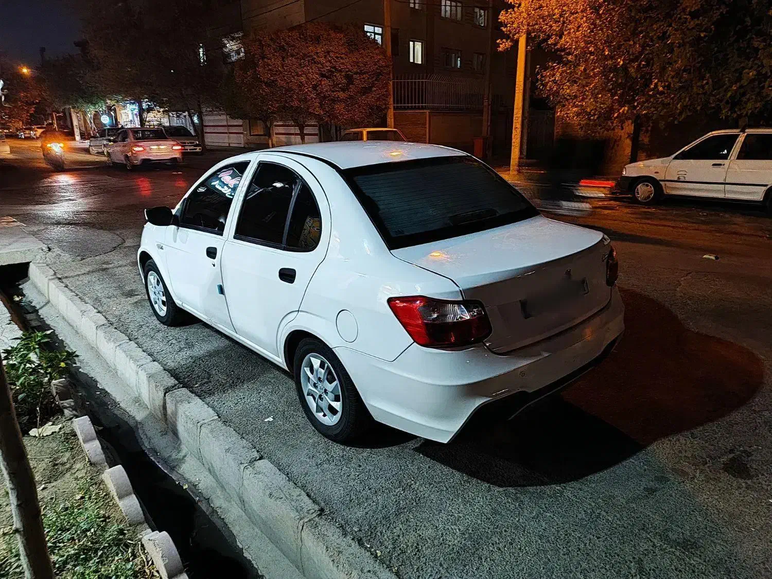 ساینا s|خودرو سواری و وانت|شیراز, سینما سعدی|دیوار