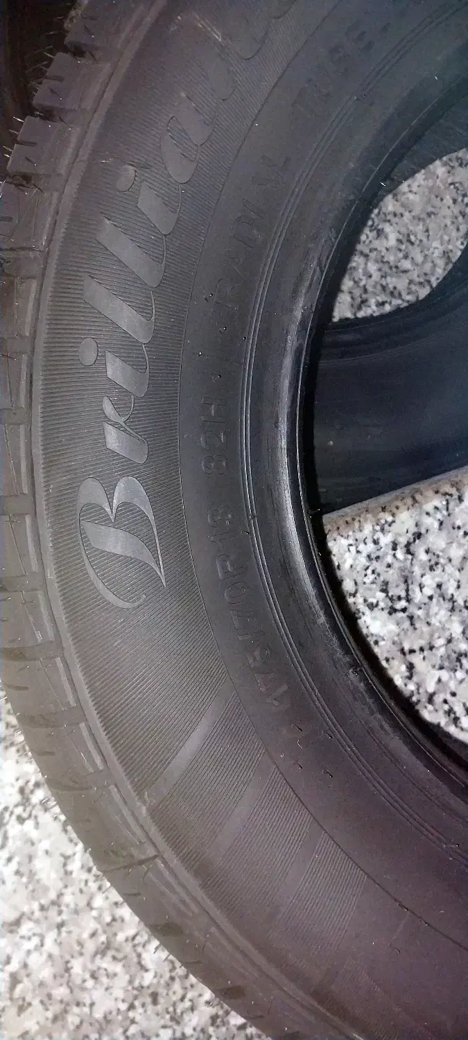 لاستیک بارز 175/70/13 سال 2025|قطعات یدکی و لوازم جانبی|رشت, پورسینا|دیوار