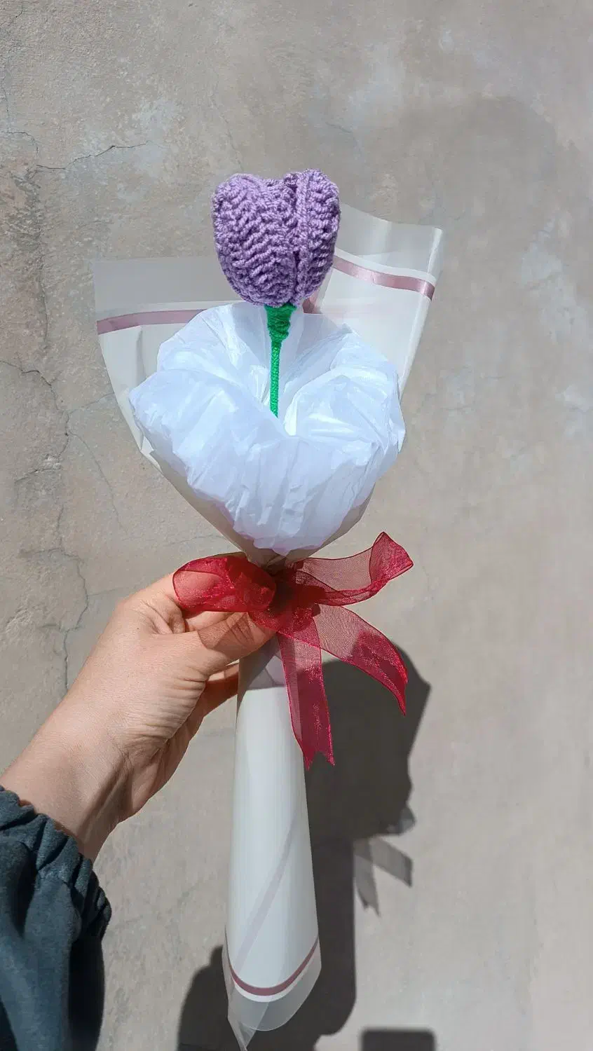 شاخه گل بافتنی تزیین شده|گل مصنوعی|تبریز, |دیوار