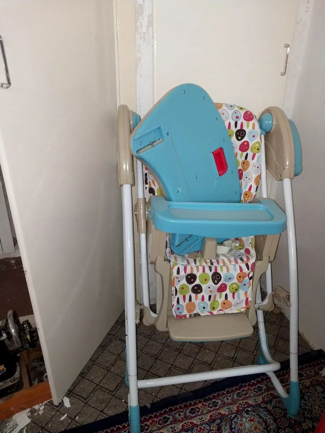 اسباب بازی|تخت و صندلی بچه|بیرجند, |دیوار