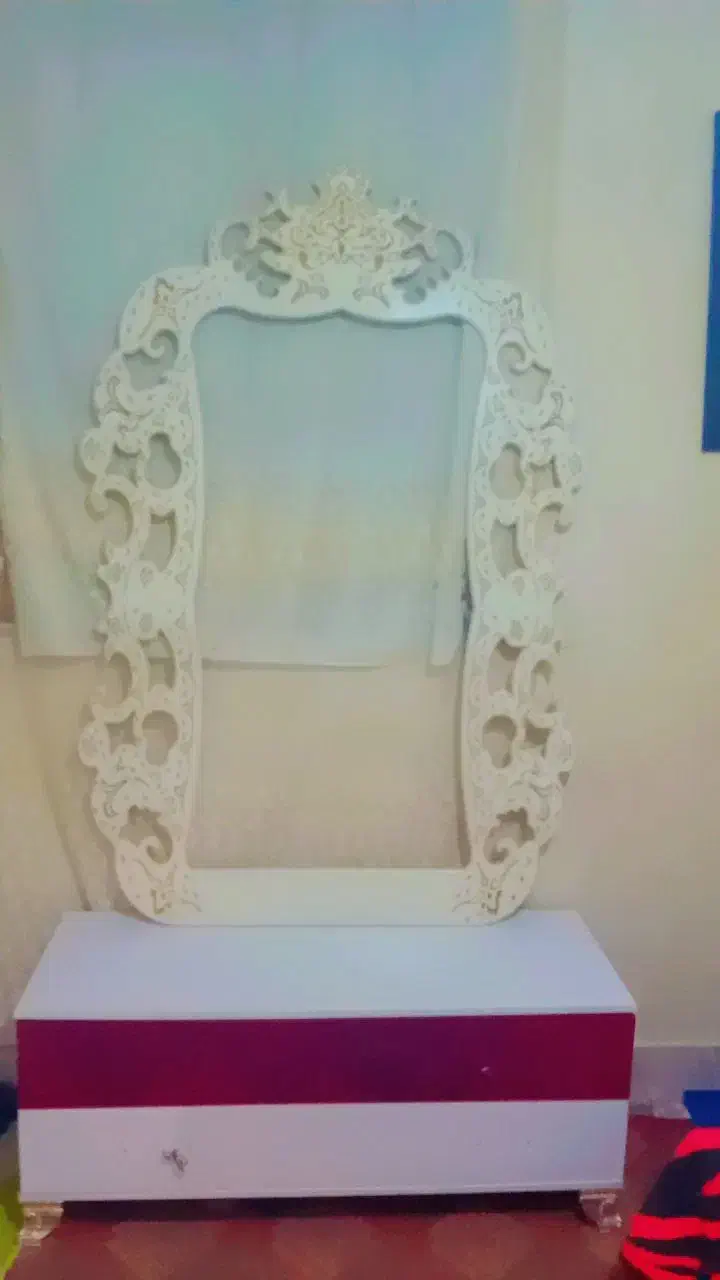 شلف آینه و کنسول دو طبقه ست قیمت مناسب|بوفه، ویترین، کنسول|فردیس, شهرک شهید حسینی|دیوار