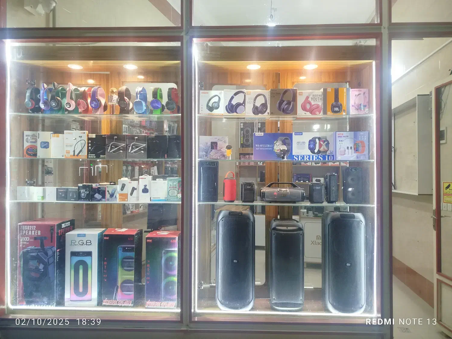 ویترین مغازه گوشی|فروشگاه و مغازه|مرند, |دیوار