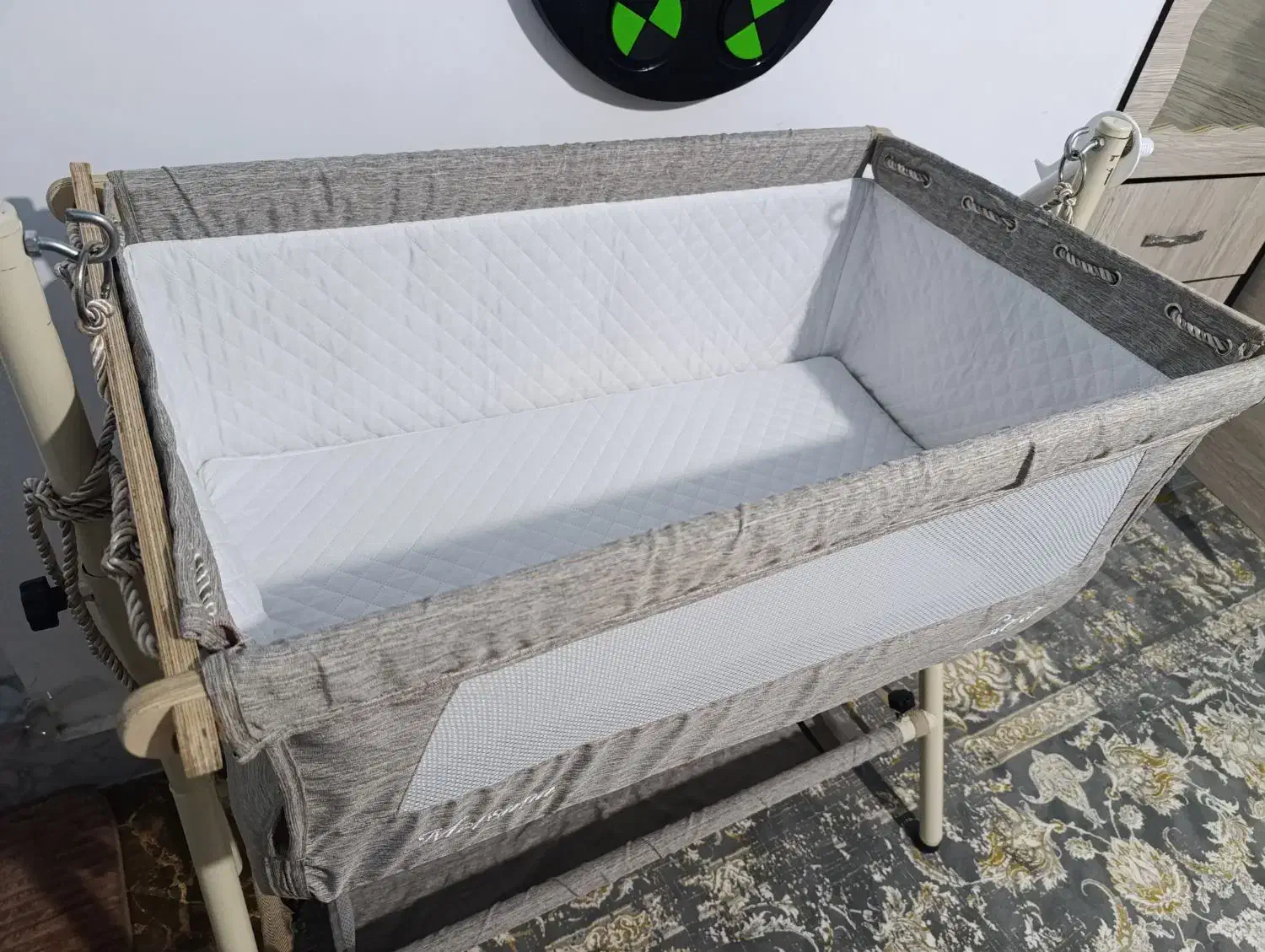 گهواره|کالسکه و لوازم جانبی|قروه, |دیوار