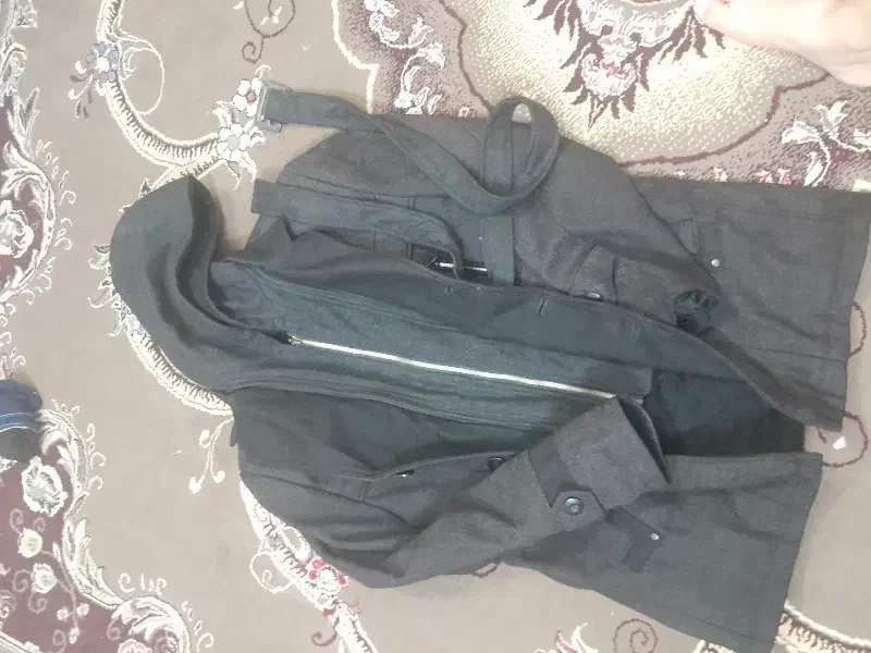 کاپشن|لباس|جهرم, |دیوار