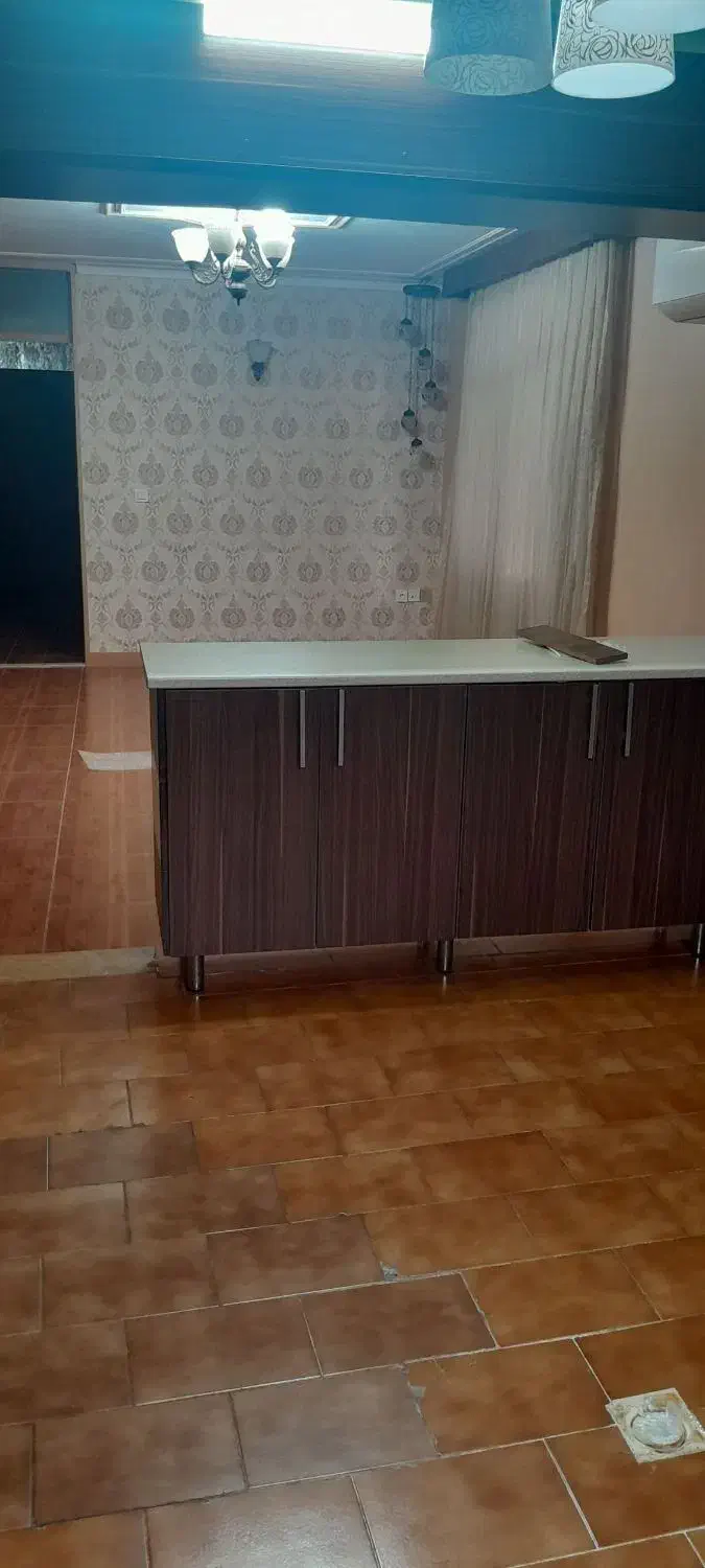 سالانه بحر خیابان اصلی شهر در کلاردشت|اجارهٔ آپارتمان|کلاردشت, |دیوار