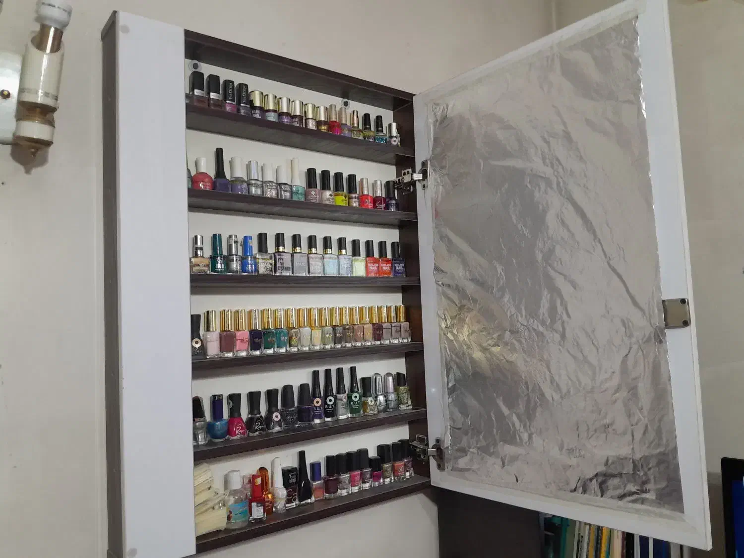 استند مشبک|کتابخانه، شلف، قفسه‌های دیواری|تهران, شهرک غرب|دیوار