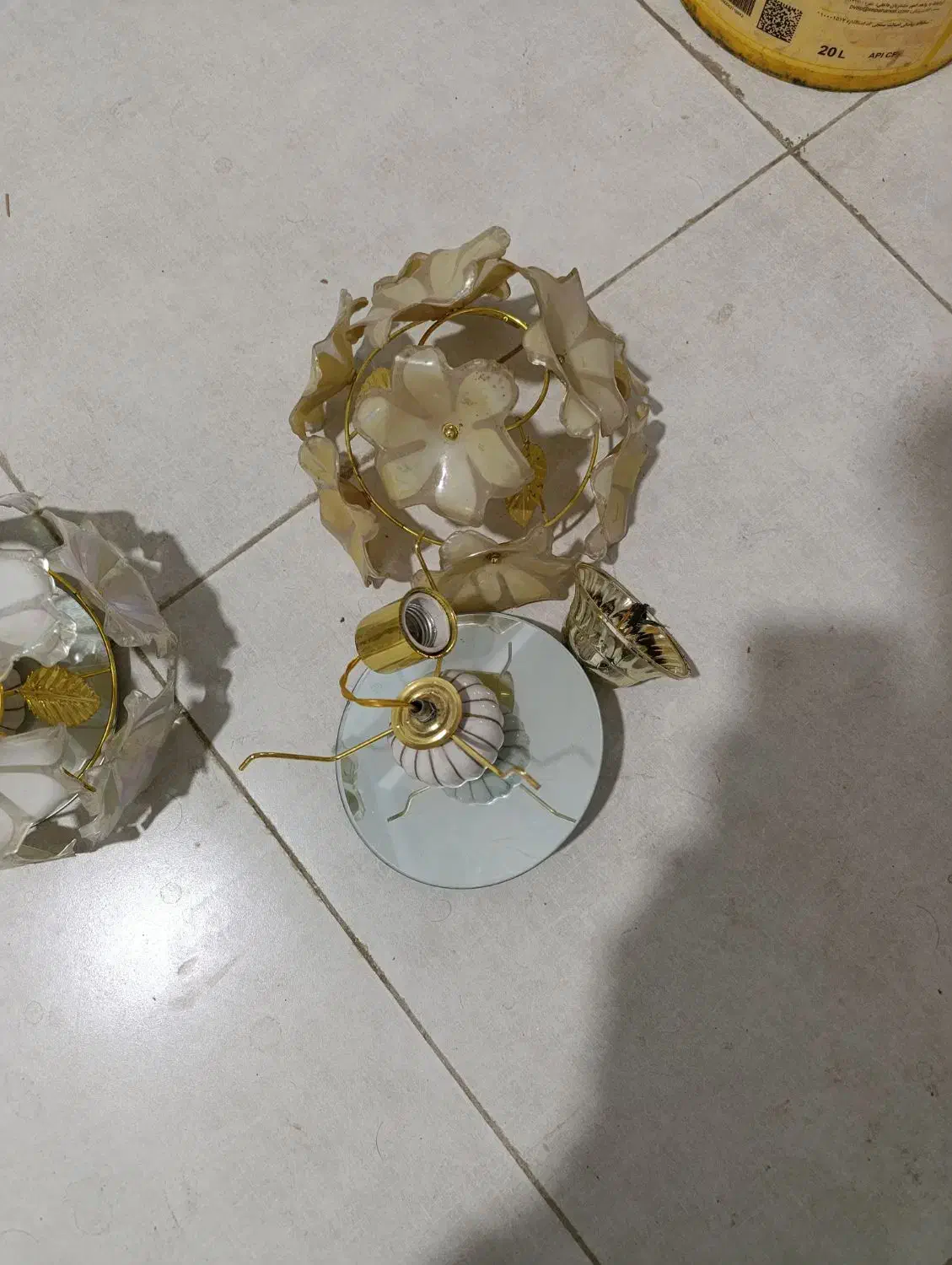 لوستر|لوستر و چراغ آویز|شیراز, انجیر|دیوار