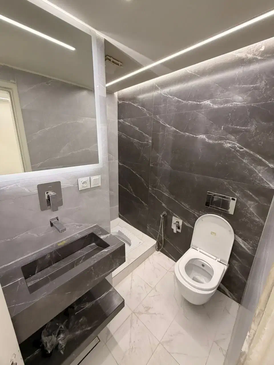 ۱۲۵متری دو خواب فول بازسازی شمال میرداماد