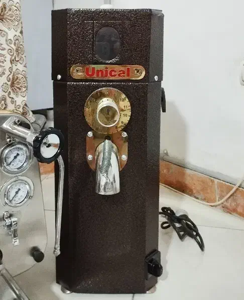 آسیاب قهوه|کافیشاپ و رستوران|خرمآباد, |دیوار