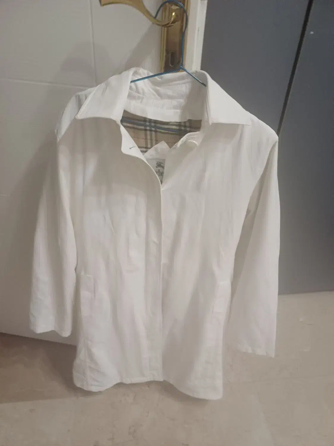 لباس|لباس|تهران, آشتیانی|دیوار